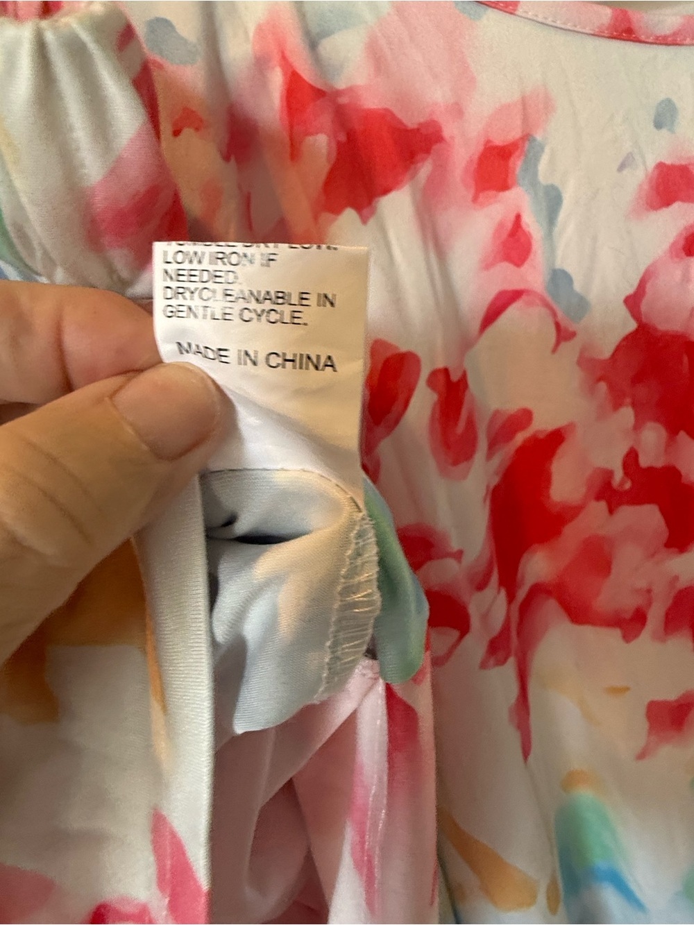 # Women's 4XL Multicolor Tie-Dye Lounge Set - Top & Shorts - Picture 12 of 13